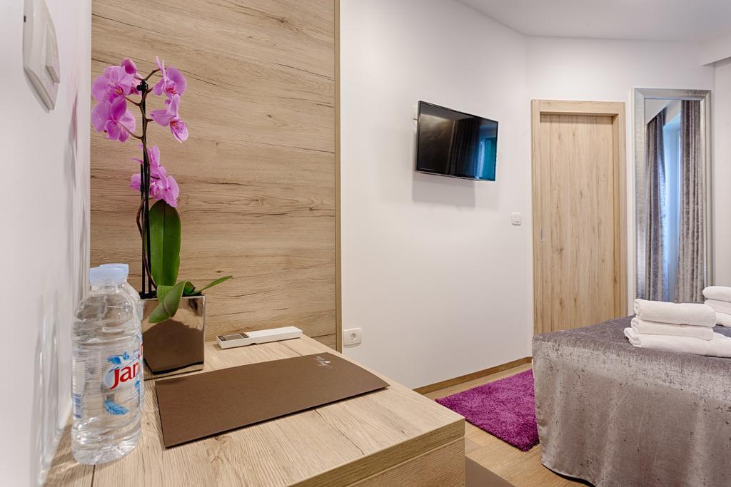 Central Pearl By Nono Ban Rooms Split Eksteriør billede