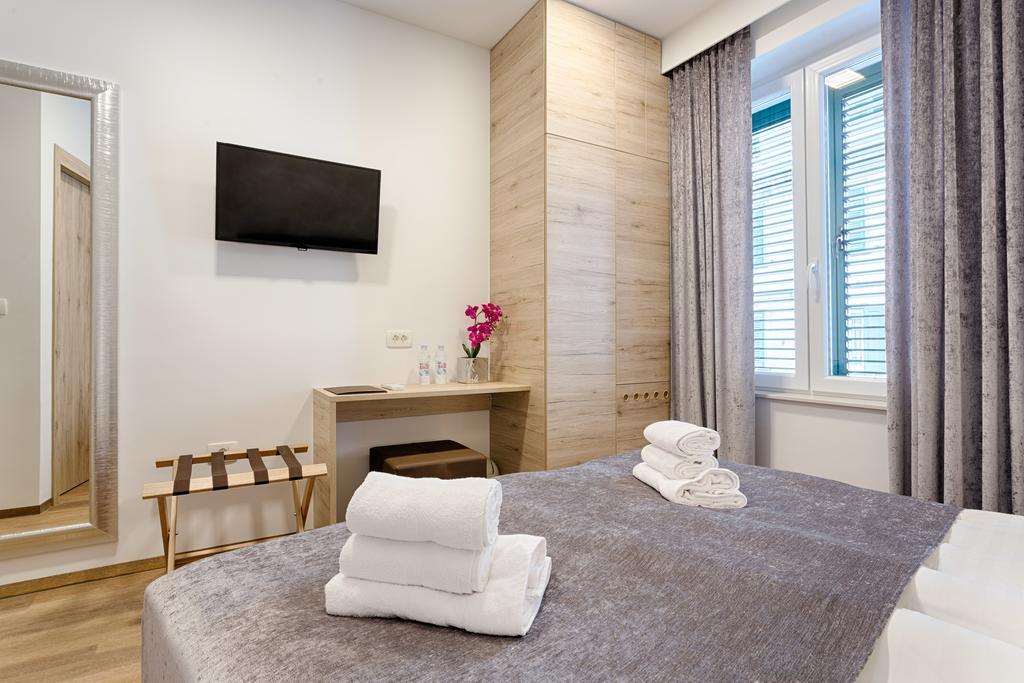 Central Pearl By Nono Ban Rooms Split Eksteriør billede