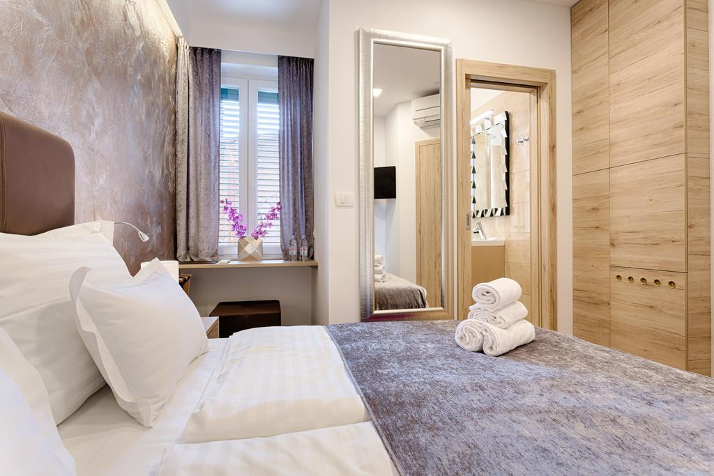 Central Pearl By Nono Ban Rooms Split Eksteriør billede