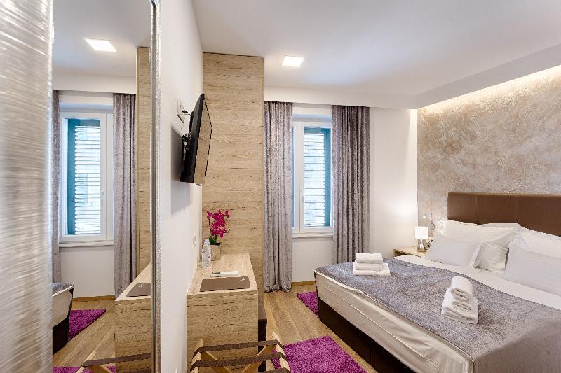 Central Pearl By Nono Ban Rooms Split Eksteriør billede